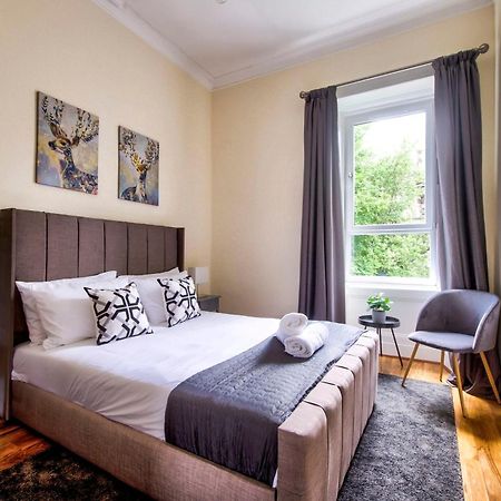Stunning 5 Bedroom Apt, Close To City Centre, Sec, Hydro And Motorway Глазгоу Екстериор снимка